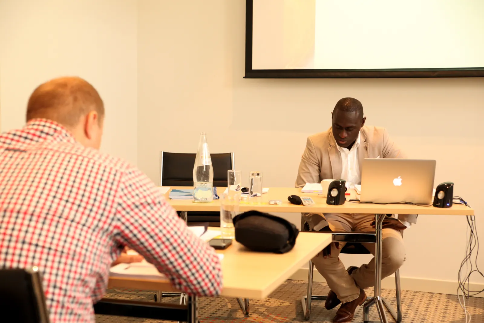 HSE Training course session and participants — photograph 8